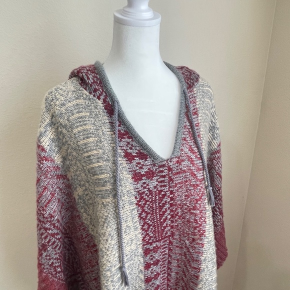 Vintage Havana hooded poncho sweater Medium - Picture 2 of 11